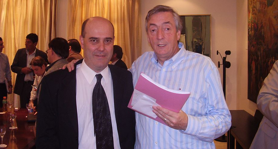 Gustavo Traverso senador y Néstor Kirchner